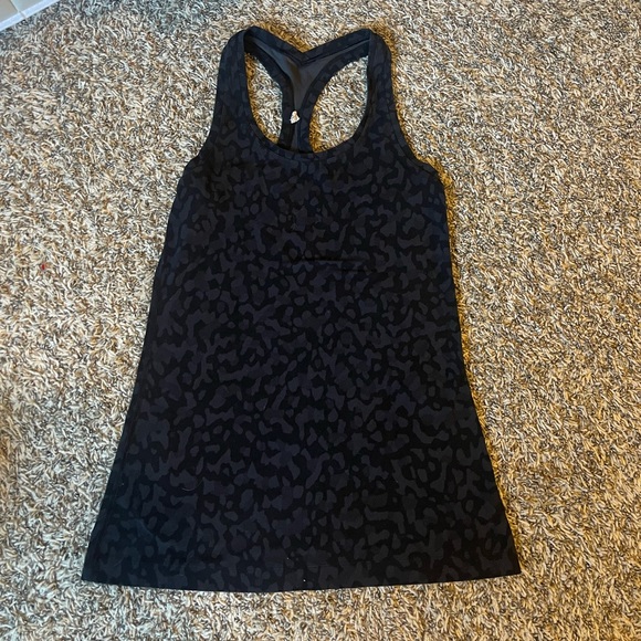 lululemon athletica Tops - LULULEMON Cool Racerback Tank in the Wild Thing Camo pattern